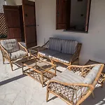 Chloe's House * Pano Akourdalia
