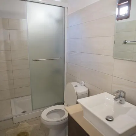 בית כפרי Chloe's House *